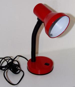 Velador lámpara de escritorio flexible tipo Pixar