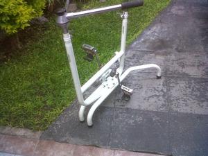 bicicleta fija exelente