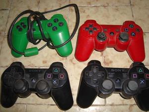 plaquetas, casetes de juegos y joysticks