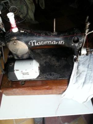 MAQUINA DE COSER NAUMANN