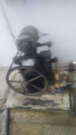 Motor y bombeador