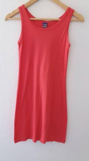 Vestido color coral. NUEVO. Importado. Talle M