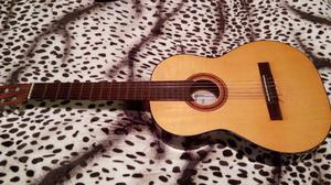 Guitarra criolla de Estudio. Ideal para principiante