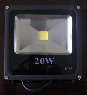 Reflector Led 20w 220v Alta Potencia Ip66 Aluminio Exterior