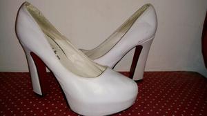 Zapatos de vestir blancos