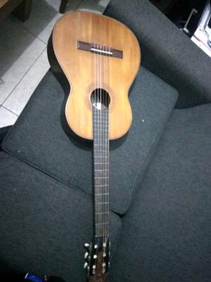 Guitarra criolla antigua