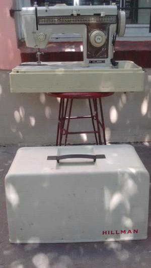 Maquina de coser Hillman electrica valija