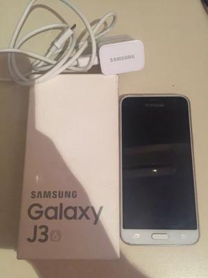 Samsung J Libre 4G en caja