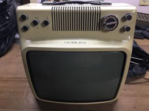 Televisor Noblex ByN