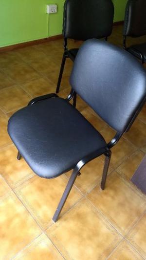 VENDO 6 sillas simples, muy cómodas y resistentes SIN USO.