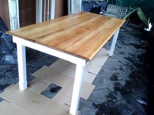 Mesa de madera de 0.90m x 2.00m