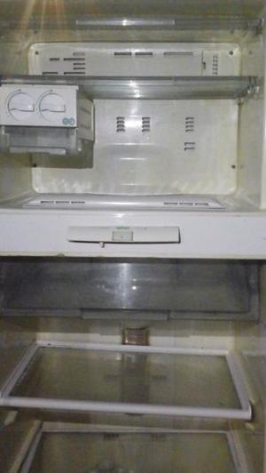 Vendo heladera con freezers