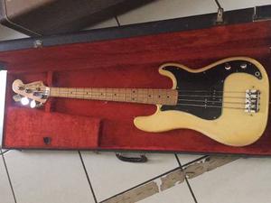 Fender Presicion Bass 