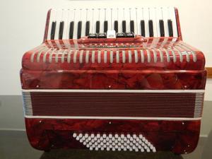 Acordeón Hohnica (by Hohner) 72 Bajos Color Rojo