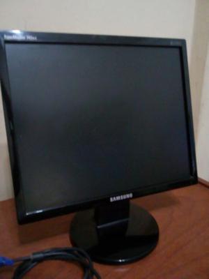 MONITOR SAMSUNG NX IMPECABLE con sus cables