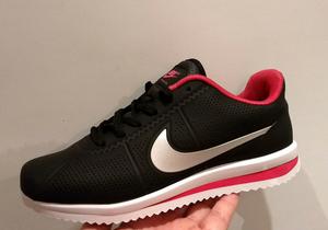 Nike Cortez Ultra mujer