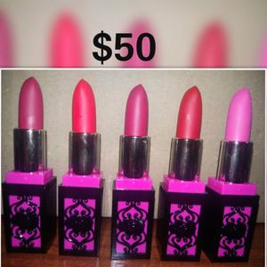 Hermosos labiales sin brillo