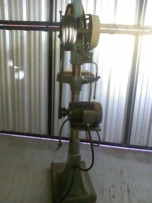 Roscadora vertical Fiamh, Rf22,