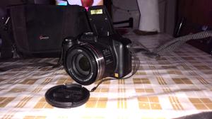 Camara Lumix fz40 Panasonic obj. Leica con estuche y acc.