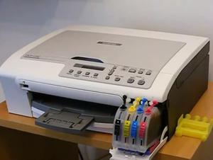 Impresora Brother DCP 130c + Sistema Recargable de Tinta