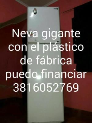 Vendo hermosa heladera gigante re grande