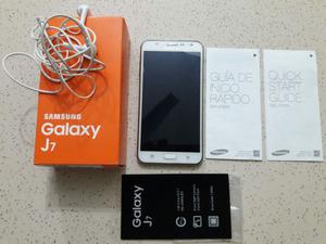 VENDO CELULAR SAMNSUNG J7 LIBRE 11 PUNTOS IMPECABLE ESTADO