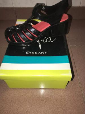 Zapatos Sarkany 36