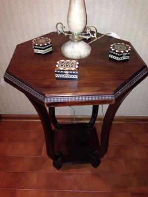 Mesa alta de arrime antigua: "mesa de al abuelita"