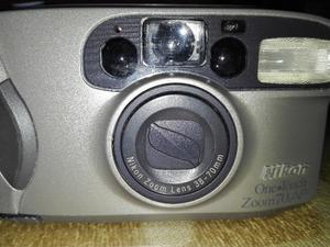Publicado Nikon, One Touch, Zoom 70af