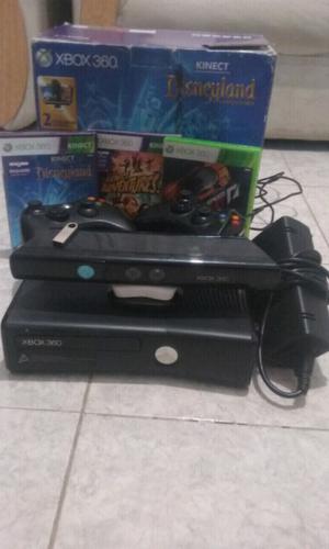 VENDO XBOX 360 COMPLETA EN BUEN ESTADO