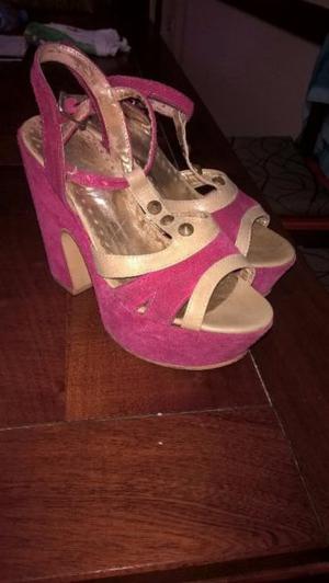 Vendo sandalias hermosas