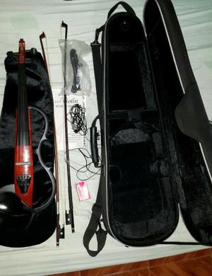 Violin Yamaha SV130