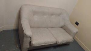 Sillon de cuero ecologico blanco 2 cuerpos $