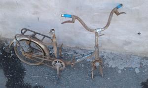 Antigua bici plegable
