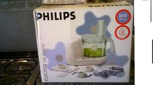 Multiprocedadora Philips "Cucina" - 600 watt