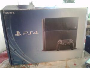 Playstation 4 con 5 juegos cables joystic