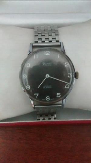 Reloj suizo a cuerda Renis