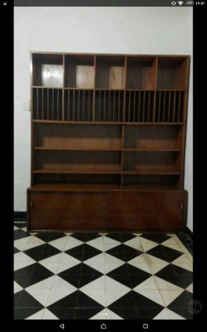 Vendo Biblioteca de Madera Maciza