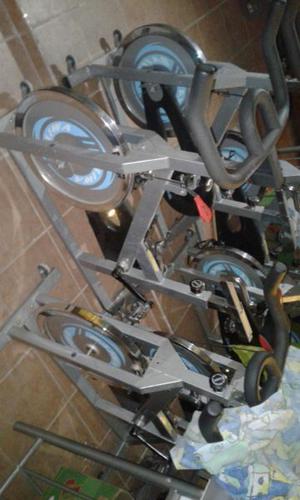 8 bicis spinning