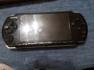 Consola Psp + Cargador + Juegos Cargados