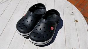 Crocs Originales, Negro Y Blanco, Casi Sin Uso