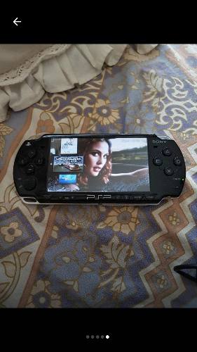 Psp  Flasheada + Caja Y Accesorios