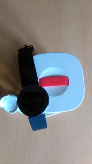 Vendo reloj casi nuevo Huawei.