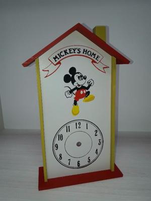 reloj casita de mickey mouse