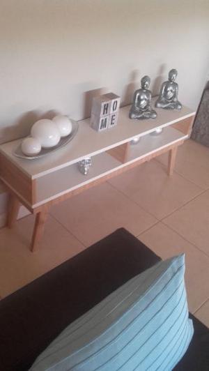 vendo mueble escandinavo impecable nuevo dos meses tiene