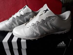 Botines adidas X15.4