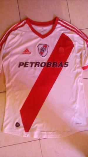 Camiseta de river petrobras