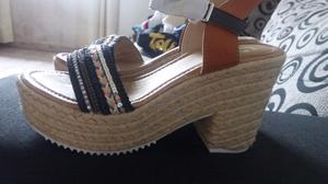 SANDALIAS NUEVAS LIVIANAS