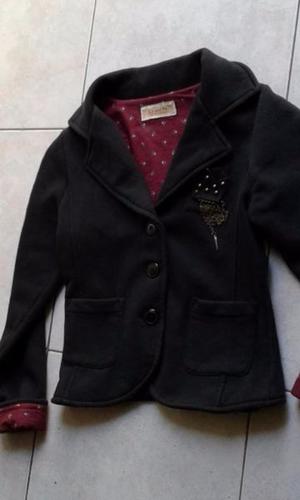 VENDO BLAZER NEGRO DE NENA CON DETALLES EN BORDO. TALLE 6