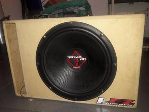 woofer up grade de 15 con cajon slot con potencia tramps de